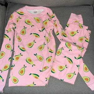 Hanna Andersson avocado pjs 150